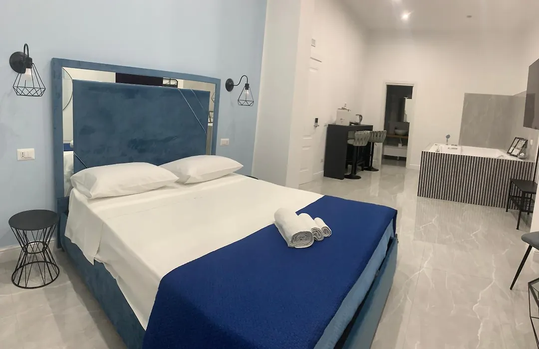 Miris Apartment Fast Comfortable Naples Airport Capodichino 25 Minutes Walk Self Check-In-1