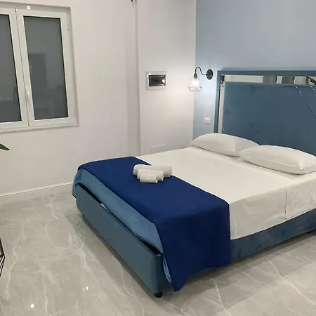 Miris Apartment Fast Comfortable Naples Airport Capodichino 25 Minutes Walk Self Check-In-3
